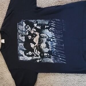 Kiss /Motley band tee 2012 size medium